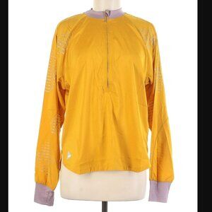 Hoka 1/2 Zip Lightweight Wind Shell